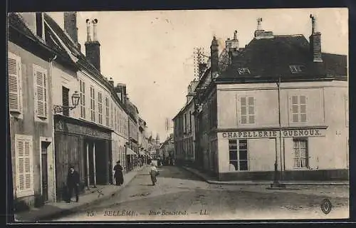 AK Bellême, Rue Boucicaut mit Geschäften