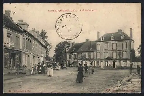 AK Glos-la-Ferrière, La Grande Place