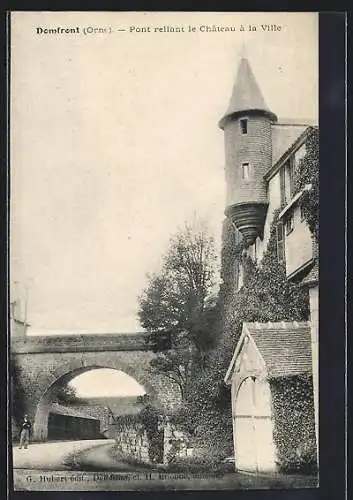 AK Domfront /Orne, Pont reliant le Chateau à la Ville