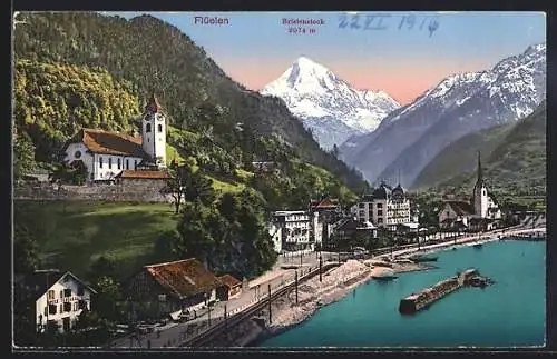 AK Flüelen, Uferpartie mit Kirchen und dem Bristenstock