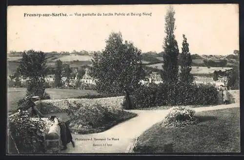 AK Fresnay-sur-Sarthe, Vue partielle du Jardin Public et Bourg-Neuf