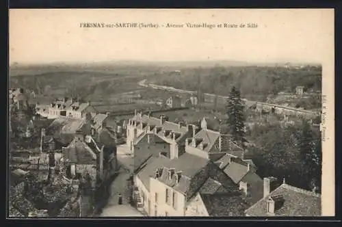 AK Fresnay-sur-Sarthe, Avenue Victor Hugo et Route de Sille