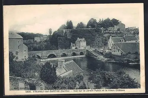 AK Fresnay-sur-Sarthe, Vue sur le Jardin Public et le Vieux Chateau