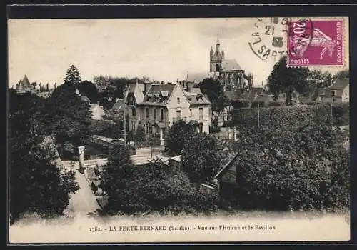 AK La Ferté-Bernard, Vue sur l`Huisne et le Pavillon