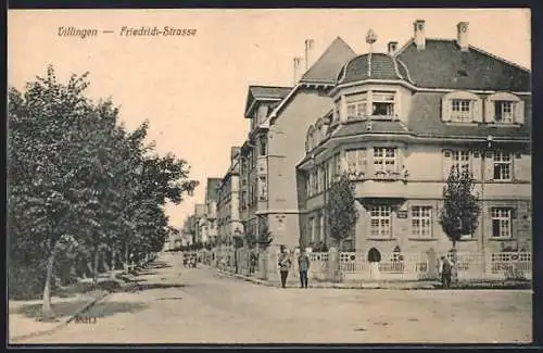 AK Villingen / Baden, Friedrich-Strasse mit Wohnhäusern