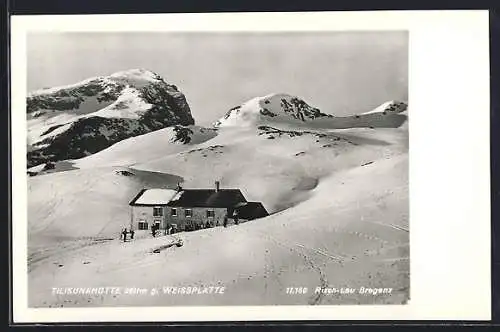 AK Tilisunahütte, Berghütte gegen Weissplatte im Winter