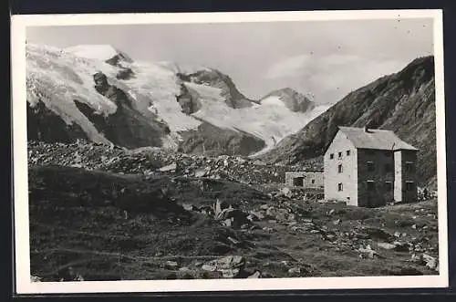 AK Rostockerhütte mit Maurerkeesköpfe u. Maurertörl, Berghütte