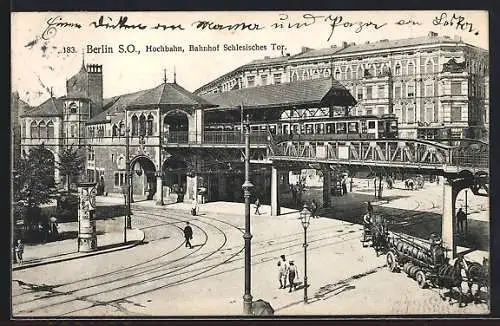 AK Berlin-Kreuzberg, Hochbahn im Bahnhof Schlesisches Tor