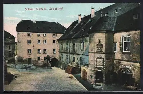 AK Waldeck / Hessen, Partie im Schlosshof
