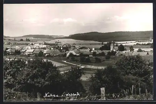 AK Netze i. Waldeck, Blick von einer Anhöhe auf den Ort