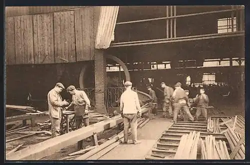 AK Couillet, Usines Métallurgiques du Hainaut, Cisaillage des barres au petit train