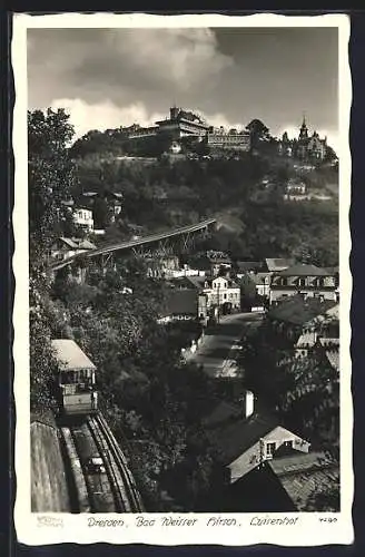 Foto-AK Walter Hahn, Dresden, Nr. 4290: Dresden-Weisser-Hirsch, Luisenhof mit Bergbahn