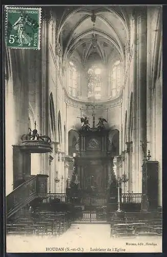 AK Houdan, Intérieur de l`Église