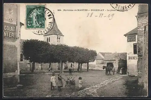 AK Buchelay, La place avec enfants jouant et chariot de fleurs