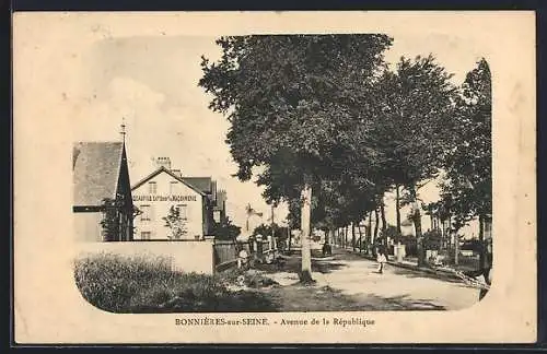 AK Bonnières-sur-Seine, Avenue de la République