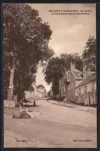 AK Neauphle-le-Chateau, La Cote pavée de la Grande-Rue