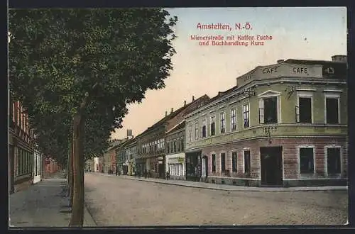 AK Amstetten, Wienerstrasse mit Kaffee Fuchs u. Buchhandlung Kunz