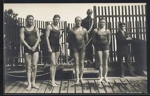 AK Australiens Schwimm-Team, Gewinner des 800m-Wettkampfes, Olympia 1912 in Stockholm