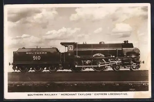 AK Englische Eisenbahn-Lokomotive No. 910 Merchant Taylors, Southern Railway