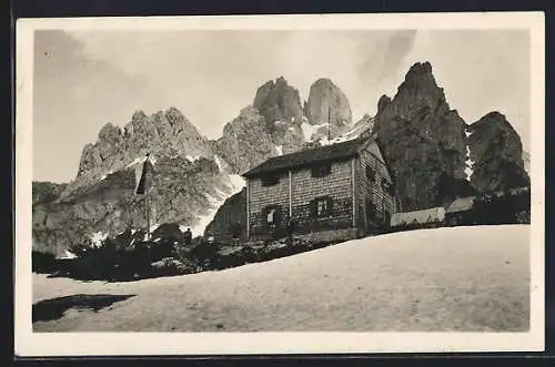 AK Hofpürglhütte, Ansicht mit Bischofsmütze und Mosermandl