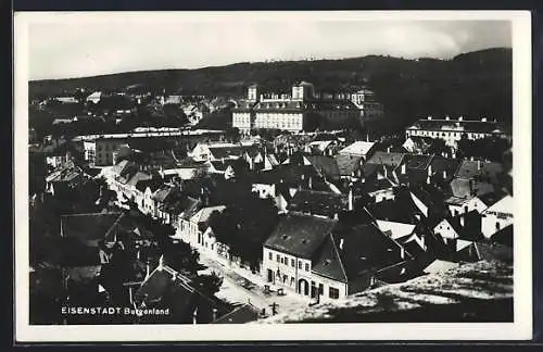 AK Eisenstadt, Blick auf die Häuser der Stadt