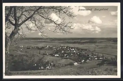 AK Jennersdorf /Burgenland, Gesamtansicht vom Berg aus