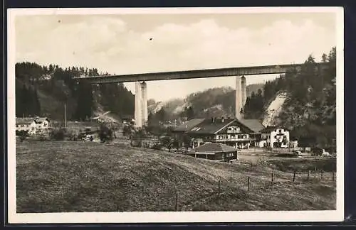 AK Mühltal, Gasthaus-Pension Bruckmühle an der Mangfallbrücke der Reichsautobahn