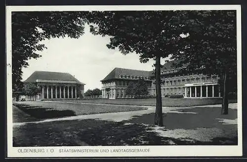 AK Oldenburg / O., Staatsministerium und Landtagsgebäude