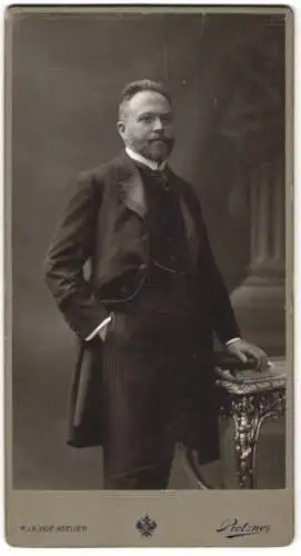 Fotografie C. Pietzner, Wien, Portrait österreichischer Ackerbauminister Dr. Moritz Ritter von Ertl