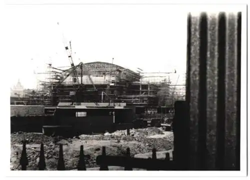 41 Fotografien L. C. C., London, Ansicht London, Bau der Royal Festival Hall 1949-1951, Baustelle