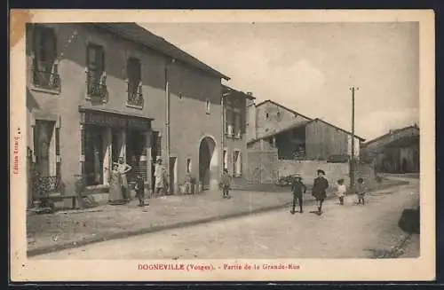 AK Dogneville, Partie de la Grande-Rue