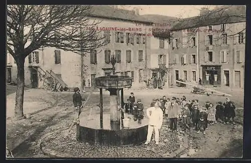 AK Lacaune-les-Bains, Place du Griffoul