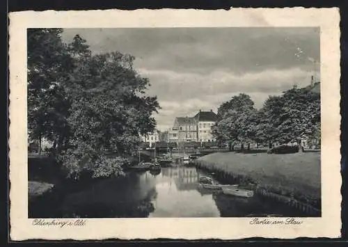 AK Oldenburg / O., Partie am Stau, Boote