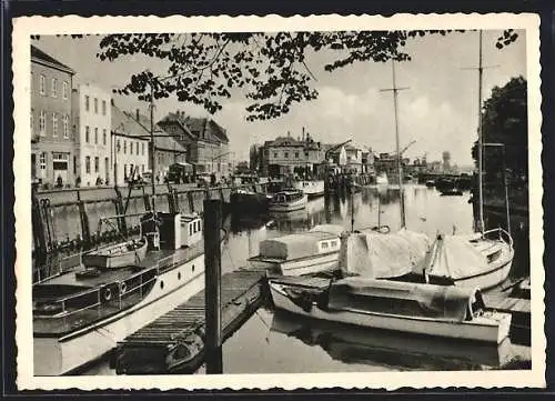 AK Oldenburg / O., Am Stau, Boote