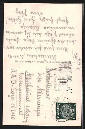 AK Münchner Kindl hält einen Bierkrug und Radi