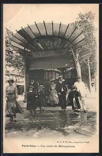 AK Paris Vécu, Une sortie du Métropolitain, Anwohner verlassen den Bahnhof