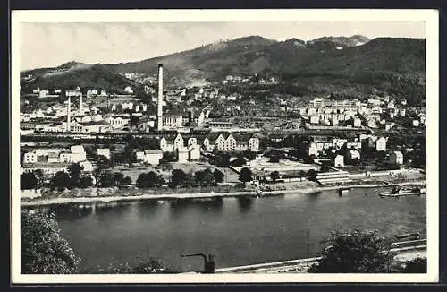 AK Aussig / Usti, Blick auf Schreckenstein u. Schicht-Werke