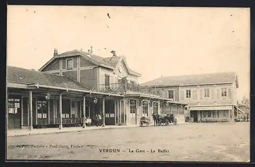 AK Verdun, La Gare, Le Buffet