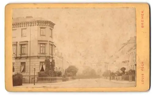 Fotografie Louis Koch, Bremen, Ansicht Bremen, Strasseneck mit Wohnhäusern