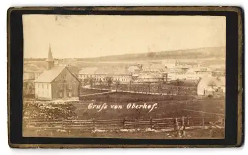 Fotografie unbekannter Fotograf, Ansicht Oberhof, Kapelle am Ortsrand