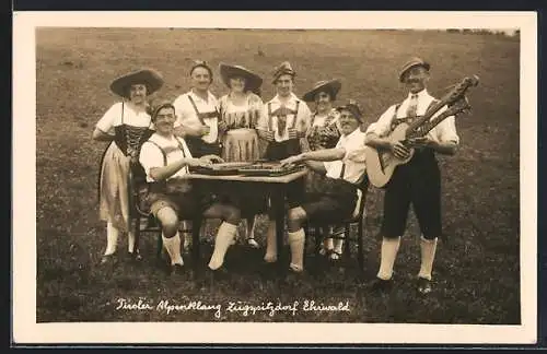 AK Tiroler Alpenklang Zugspitzdorf Ehrwald, Trachtenkapelle