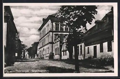 AK Liebenau /Sudetengau, Blick auf die Segelflugschule