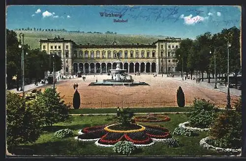 AK Würzburg, Blick auf Bahnhof und Vorplatz