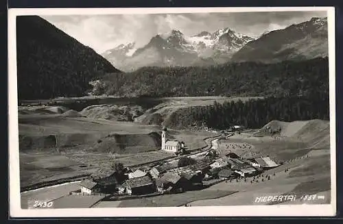 AK Umhausen /Ötztal, Niederthai mit Kirche