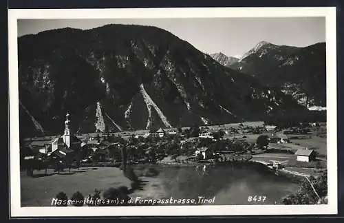 AK Nassereith /Tirol, Gesamtansicht mit Bergen aus der Vogelschau