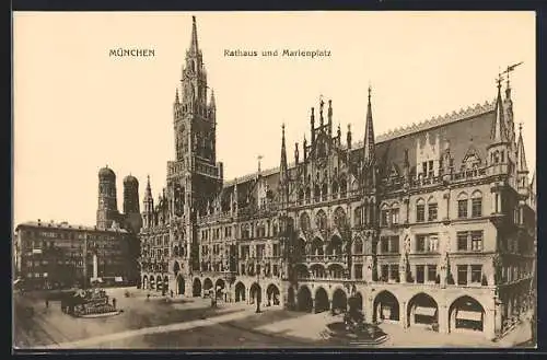 AK München, Rathaus mit Brunnen, Strassenbahn