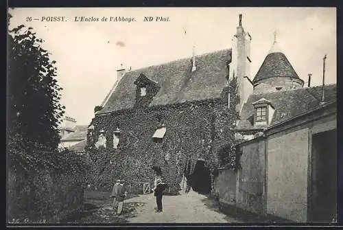 AK Poissy, L`Enclos de l`Abbaye