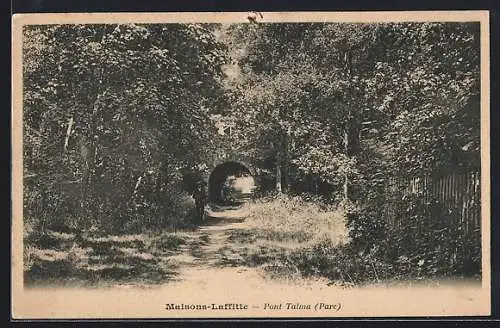 AK Maisons-Laffitte, Pont Talma dans le parc