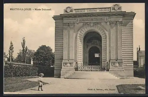 AK Mantes-la-Jolie, Musée Duhamel