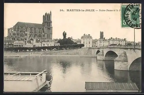 AK Mantes-la-Jolie, Notre Dame et le Pont sur la Seine